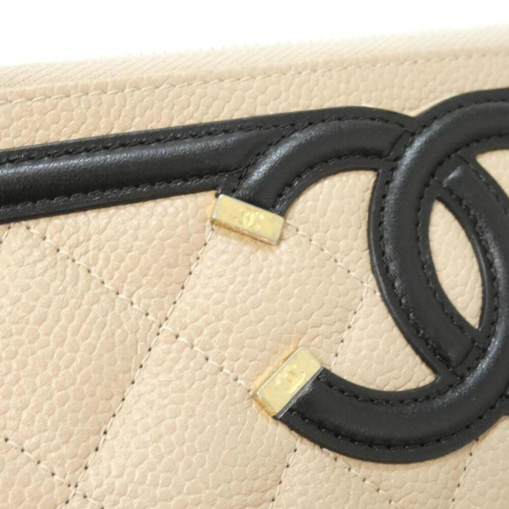 CHANEL Black Pouch - Picture 4 of 5